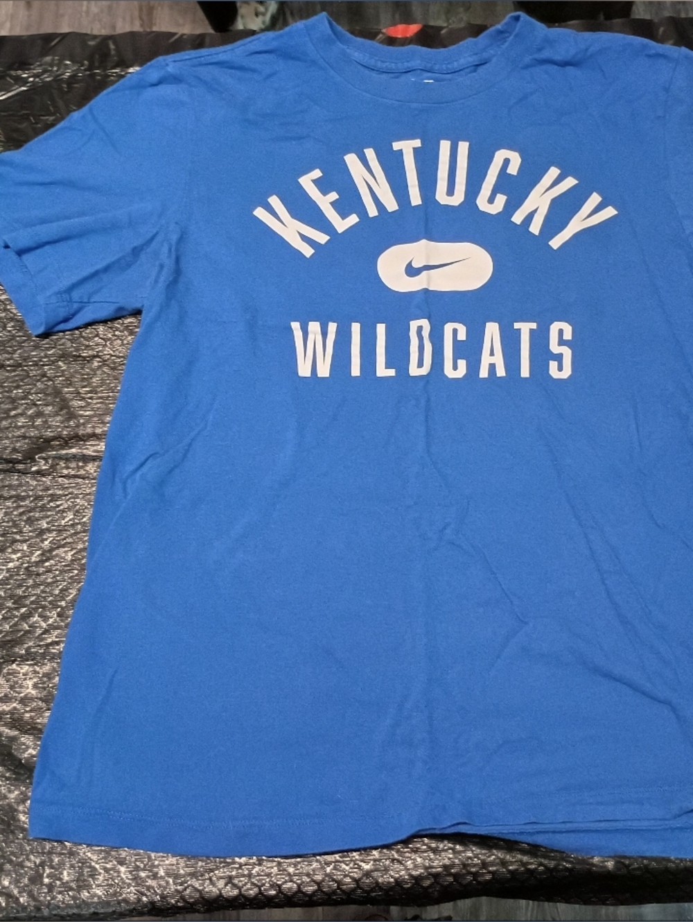 Nike Royal Blue Kentucky Wildcats Tee with White Logo Medium